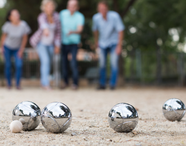 Boules & Lunch
